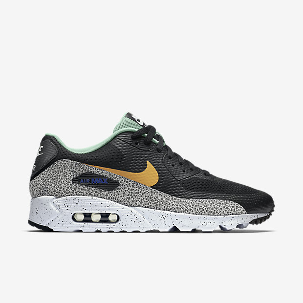 nike 90 ultra essential