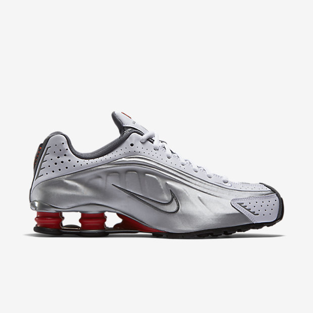 nike shox r4 black and red